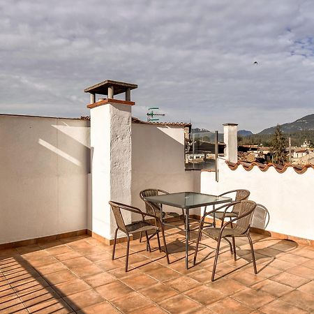 Ganganell Atic Apartamento Con Terraza En Besalu Ngoại thất bức ảnh